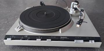 Technics Direct Drive automatic SL-3300 beschikbaar voor biedingen