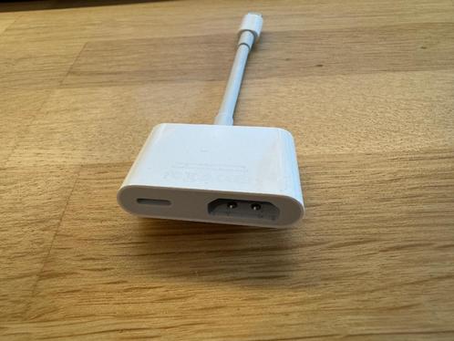 Originele Apple Lightning naar USB-C en Digital AV / HDMI Ad, Computers en Software, Pc- en Netwerkkabels, Zo goed als nieuw, Ophalen