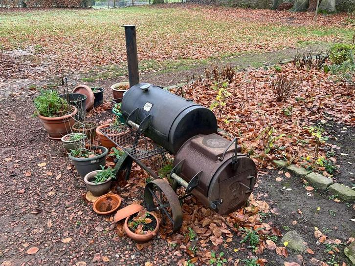 Oklahoma Joe BBQ smoker 6mm, Tuin en Terras, Houtskoolbarbecues, Gebruikt, Ophalen