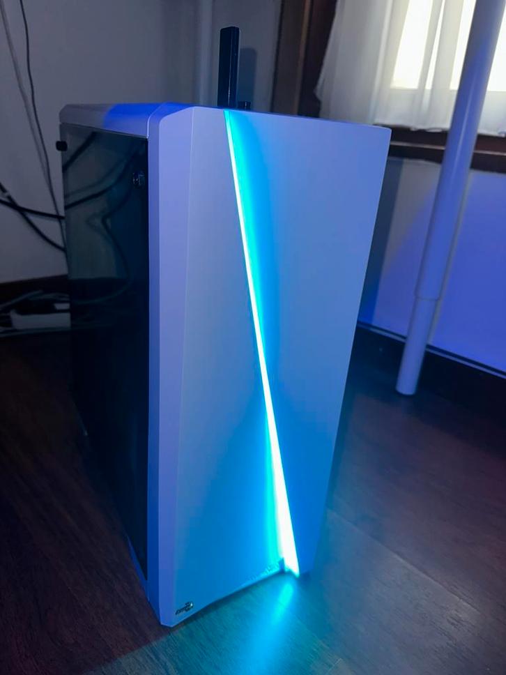 Krachtige Gaming PC | Ryzen 5 + RTX 4060 | 32GB RAM, Games en Spelcomputers, Games | Pc, Zo goed als nieuw, Ophalen