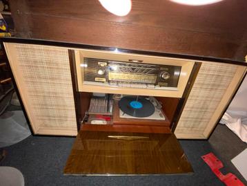 SCHAUB-LORENZ Ballerina konzert sterio 20 beschikbaar voor biedingen