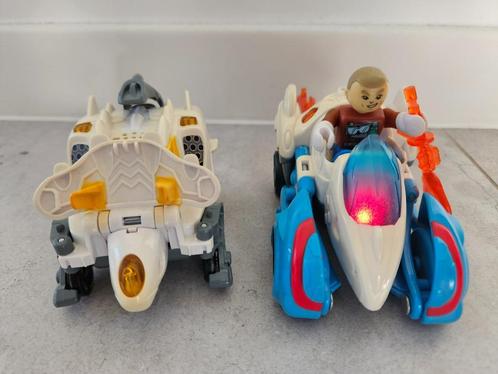 2 transformeerbare auto's naar dino's, Kinderen en Baby's, Speelgoed |Speelgoedvoertuigen, Gebruikt, Ophalen