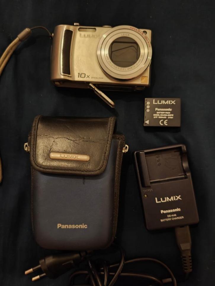 appareil photo numérique Panasonic Lumix DMC-TZ15 9MP argent, Audio, Tv en Foto, Fotocamera's Analoog, Zo goed als nieuw, Compact