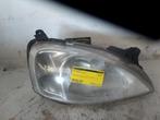 Phare droit d'un Opel Corsa, Autos : Pièces & Accessoires, Éclairage, -, Opel, 3 mois de garantie, Utilisé