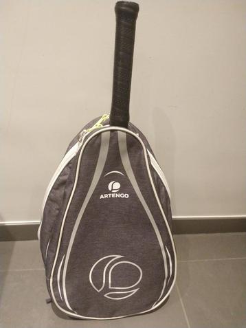 Tennis racket + backpack