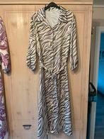 Dames kleedjes 4 verschillende stuks LolaLiza, Kleding | Dames, Jurken, Ophalen, Zo goed als nieuw, Maat 42/44 (L)