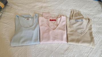 Lot de 3 pulls légers en V taille S/M beschikbaar voor biedingen