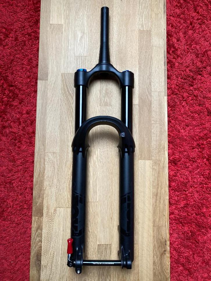 FOX 38 RHYTHM E-MTB 2024 (180mm) NEUVE, Vélos & Vélomoteurs, Vélos Pièces, Neuf, Général, Enlèvement ou Envoi