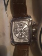 Montre classic avec grono et date très classe, Handtassen en Accessoires, Horloges | Dames, Ophalen