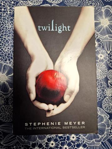 Boeken Stephenie Meyer - Twilight serie + the Host ENG beschikbaar voor biedingen