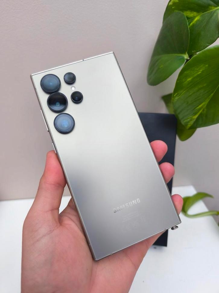 Samsung s24 ultra 256 Go avec boîte câble, Télécoms, Téléphonie mobile | Samsung, Comme neuf, Enlèvement ou Envoi