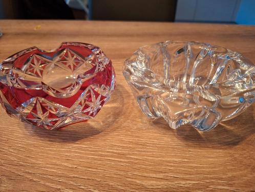 2 kristallen Val Saint Lambert asbakken. P.u.  ongebruikt!, Antiek en Kunst, Antiek | Glaswerk en Kristal, Ophalen of Verzenden