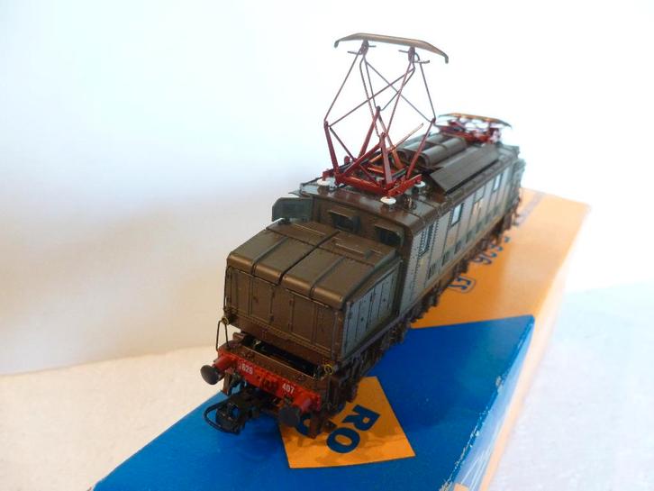 TRAINS HO, Hobby en Vrije tijd, Modeltreinen | H0, Zo goed als nieuw, Locomotief, Gelijkstroom, Roco, Ophalen of Verzenden