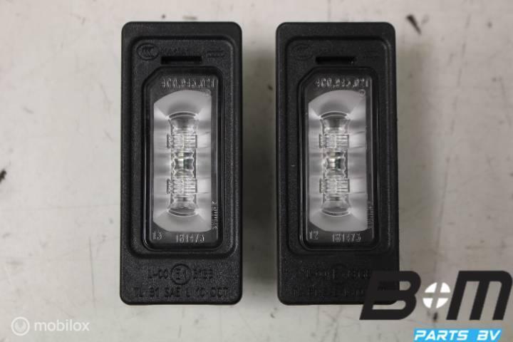 Set kentekenplaatverlichting LED Audi Q3 FL 4G0943021, Autos : Pièces & Accessoires, Éclairage, Utilisé