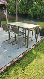 Verhooge tafel met 4 stoelen, Jardin & Terrasse, Chaises de jardin, Enlèvement, Utilisé, Métal