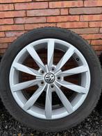 Jantes Volkswagen golf 17 pouces en parfait état, Autos : Pièces & Accessoires, Enlèvement, 17 pouces, Pneu(s)
