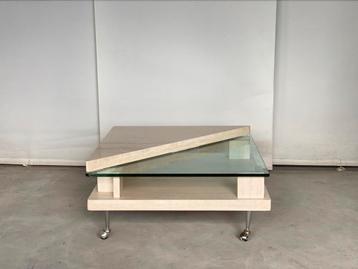 Vintage travertine coffeetable beschikbaar voor biedingen