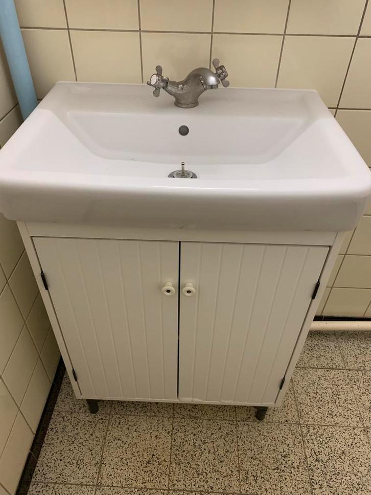 Lavabo meuble - salle de bain ou toilettes WC, Maison & Meubles, Salle de bain | Meubles de Salle de bain, Utilisé, Meuble lavabo