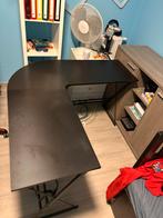 Bayt hoekbureau, Enlèvement, Comme neuf