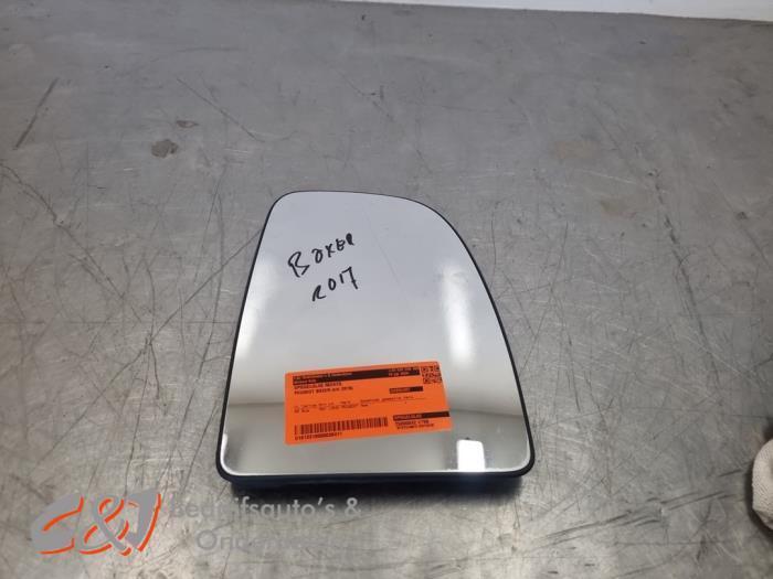 Spiegelglas rechts van een Peugeot Boxer, Auto-onderdelen, Spiegels, Peugeot, Gebruikt, 3 maanden garantie, Ophalen of Verzenden