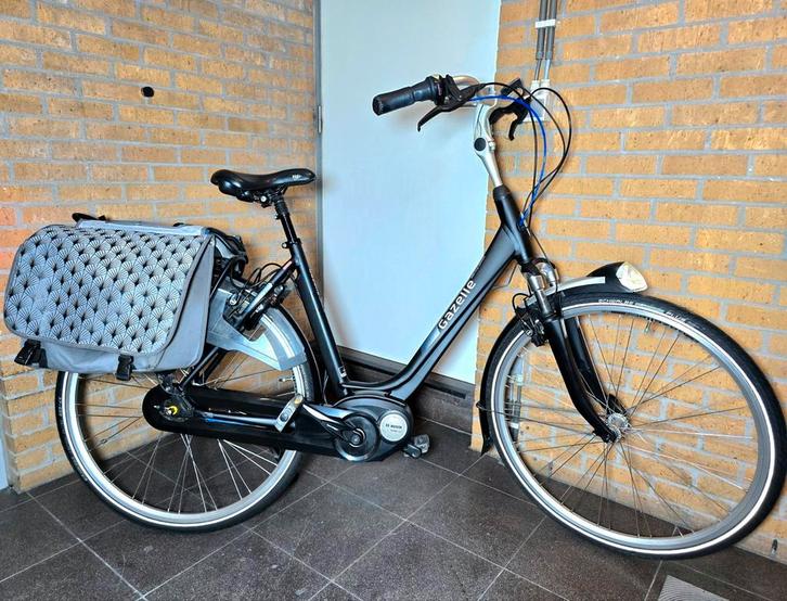 Electrisch fiets gazelle met Bosch middenmotor, Fietsen en Brommers, Elektrische fietsen, Zo goed als nieuw, Gazelle, Ophalen