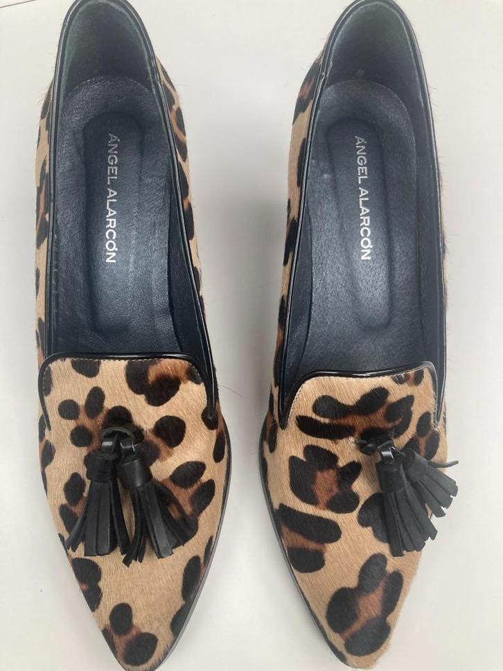 Elegante damesschoenen met hak tijgerprint, Kleding | Dames, Schoenen, Zo goed als nieuw, Schoenen met hoge hakken, Overige kleuren