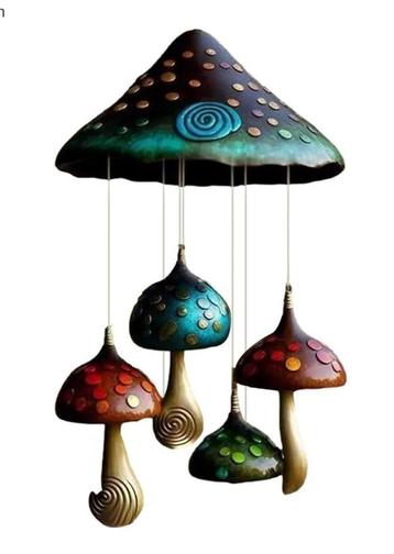 Très belle suspension avec champignons  beschikbaar voor biedingen