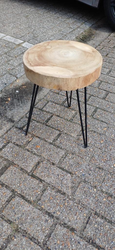 Pomax bijzettafeltjes, Huis en Inrichting, Tafels | Bijzettafels, Gebruikt, Rond, 45 tot 60 cm, Hout, Ophalen