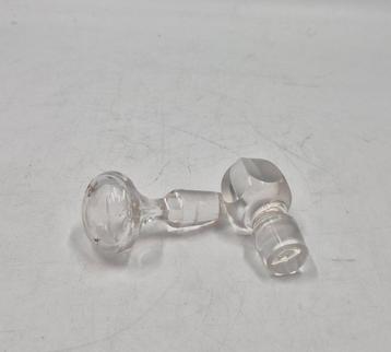 Deux bouchons en cristal beschikbaar voor biedingen