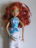 poupée WINX CLUB Bloom Mattel, Enlèvement ou Envoi, Utilisé, Poupée