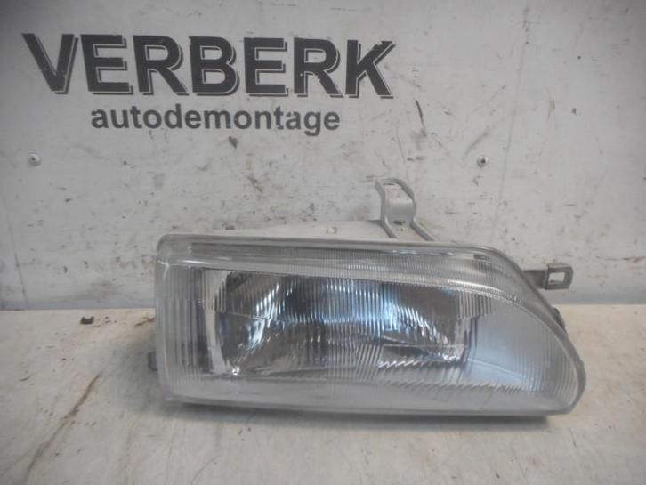 KOPLAMP RECHTS Toyota Corolla (E9) (01-1987/10-1994) (depo), Auto-onderdelen, Verlichting, Toyota, Gebruikt