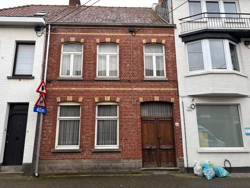 Huis te koop in Roeselare, Immo, Huizen en Appartementen te koop, Vrijstaande woning, F
