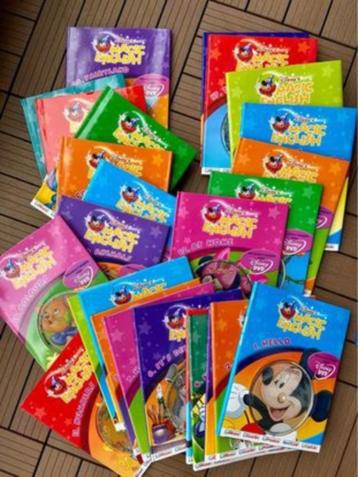 Collection complète NEUVE « apprendre l’anglais avec Disney  beschikbaar voor biedingen