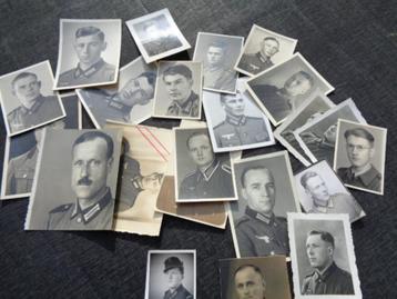 WO 2 pasfoto's van D soldaten voor Ausweisen beschikbaar voor biedingen