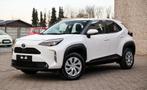 Toyota Yaris Cross AUTOMAAT*ACHTERRUITRIJCAMERA*BENZINE/HYBR, Auto's, Stof, 4 cilinders, 1210 kg, Wit