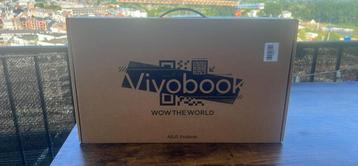 ONGEOPEND gloednieuwe asus vivobook laptop beschikbaar voor biedingen