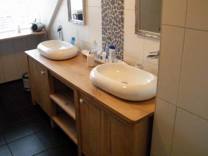 Badmeubel met deurtjes, Huis en Inrichting, Badkamer | Badkamermeubels, Nieuw, Wastafelkast, Minder dan 100 cm, 150 tot 200 cm