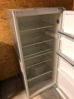 Réfrigérateur encastrable Bosch, Electroménager, Réfrigérateurs & Frigos, Sans bac à congélation, 120 à 140 cm, 45 à 60 cm, Utilisé