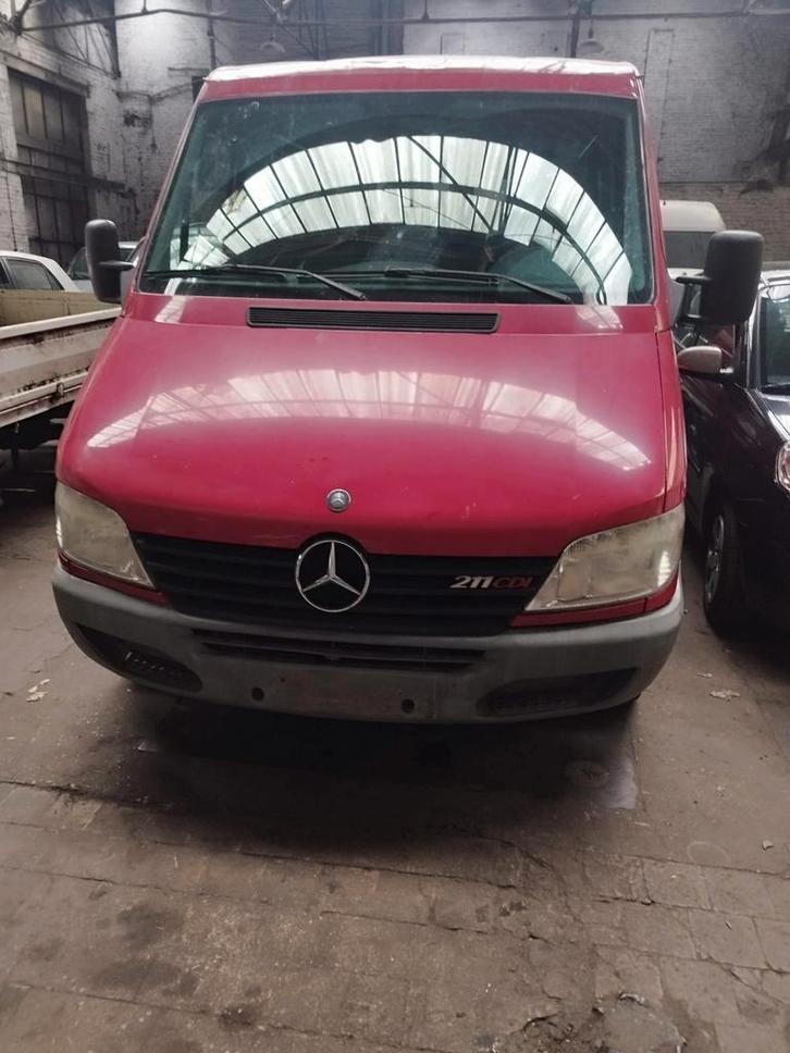 Mercedes Sprinter 211 CDI 9 zitplaatsen 2002 Export, Auto's, Bestelwagens en Lichte vracht, Particulier, Airconditioning, Diesel