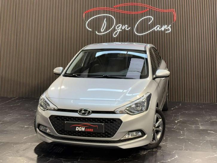 Hyundai i20 i20 1.2i, Autos, Hyundai, Entreprise, Achat, i20, ABS, Caméra de recul, Airbags, Air conditionné, Bluetooth, Ordinateur de bord