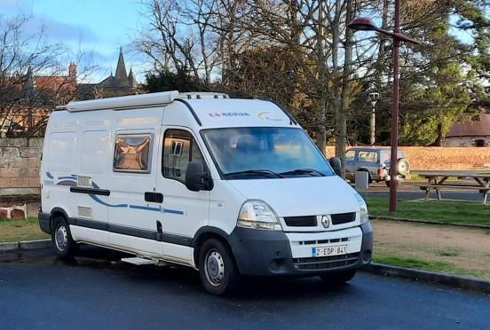 Bus camper, Caravans en Kamperen, Mobilhomes, Particulier, tot en met 3, Buscamper of Camperbus, Adria, Diesel, Handgeschakeld