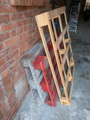 Gratis pallatten x 3 beschikbaar voor biedingen