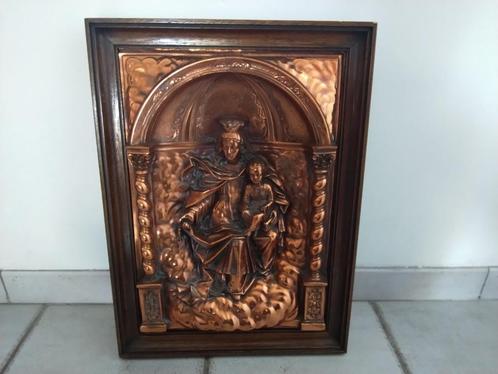 Madonna met kind in koper, Antiek en Kunst, Antiek | Religieuze voorwerpen, Ophalen of Verzenden