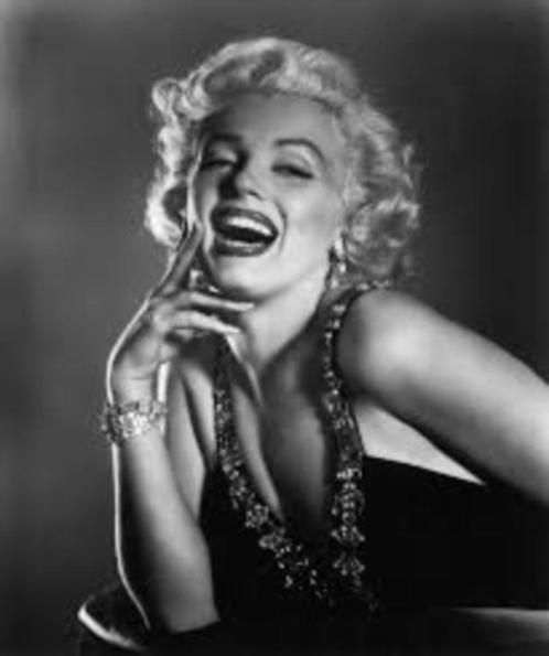 Marilyn Monroe - 14 speelfilms + docu, Cd's en Dvd's, Dvd's | Klassiekers, Verzenden