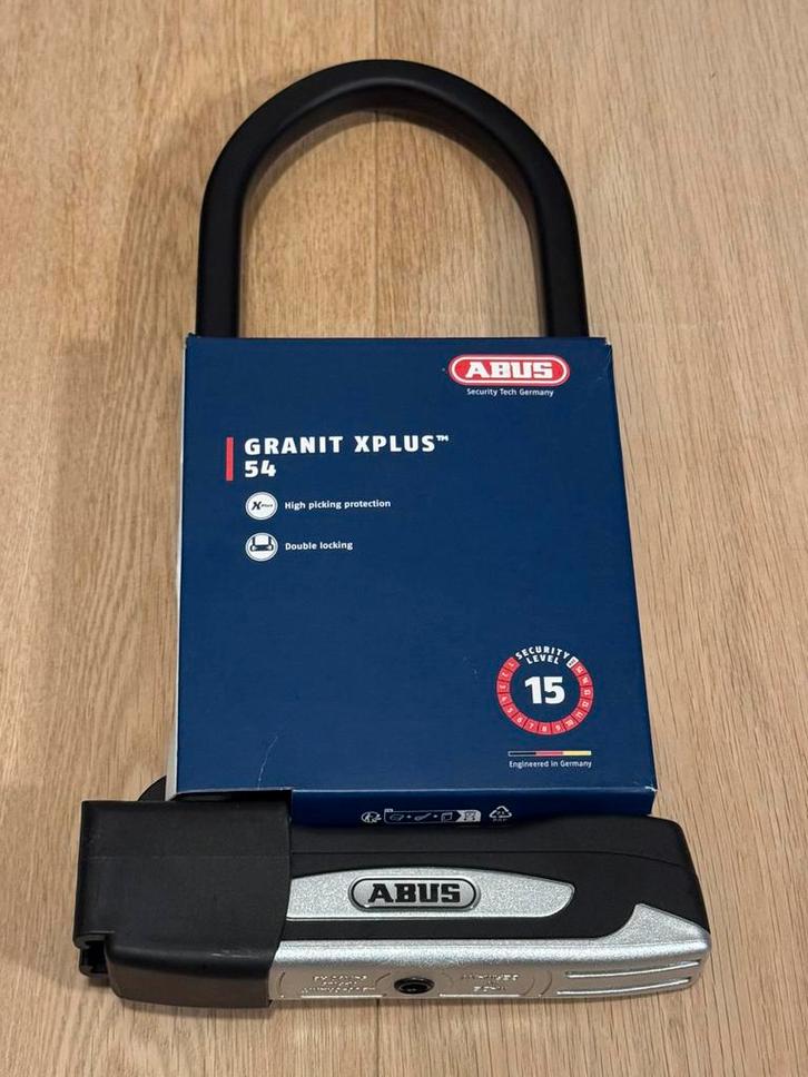 ABUS Granit X-Plus beugelslot 54/160HB300 - NIEUW, Fietsen en Brommers, Fietsaccessoires | Fietssloten, Zo goed als nieuw, Beugelslot