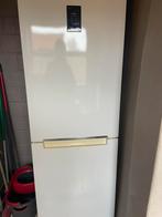 Koelkast/diepvries, Elektronische apparatuur, Ophalen, Gebruikt, Met aparte vriezer