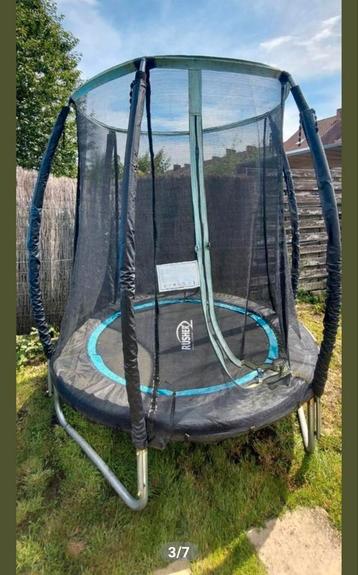 trampoline enfant rusher beschikbaar voor biedingen