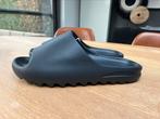 Slippers 44/45, Kleding | Heren, Schoenen, Slippers, Zwart, Nieuw, Ophalen of Verzenden