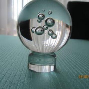Decoratieve kristal beschikbaar voor biedingen