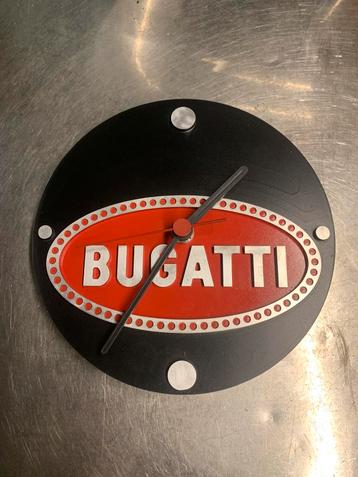 Klok Bugatti , hand gemaakte  beschikbaar voor biedingen